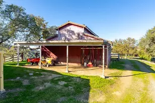 7975 Nacimiento Lake Dr, Paso Robles, CA 93446 - Photo 34