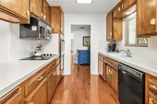 2508 Prestwick Ct, Bakersfield, CA 93309 - Photo 16