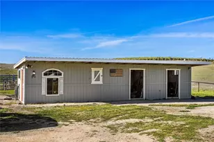 7491 Kingsbury Rd, Templeton, CA 93465 - Photo 26