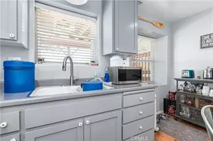 2488 Captains Walk, Bradley, CA 93426 - Photo 12