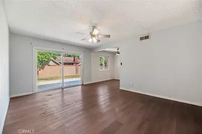 2871 E Tyler, Long Beach, CA 90810 - Photo 6