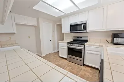 2713 Pecangrove Street, Bakersfield, CA 93311 - Photo 16