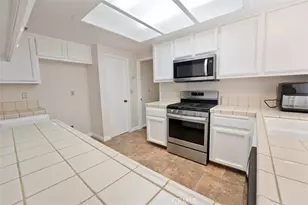 2713 Pecangrove St, Bakersfield, CA 93311 - Photo 16