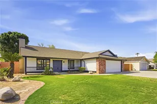 11513 Jenlee, Bakersfield, CA 93312 - Photo 2