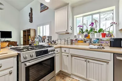 2646 Oak Shores, Bradley, CA 93426 - Photo 10