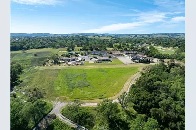 8 Championship Lane, Templeton, CA 93465 - Photo 6