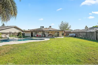 7800 Carol Sue Court, Bakersfield, CA 93308 - Photo 28