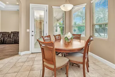 1507 Cromerton, Bakersfield, CA 93311 - Photo 46