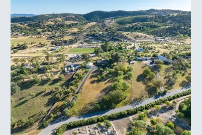 1015 Lost Springs, Paso Robles, CA 93446 - Photo 6