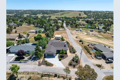 5880 Silverado Place, Paso Robles, CA 93446 - Photo 36