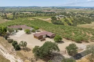 5565 High Ridge, Paso Robles, CA 93446 - Photo 2