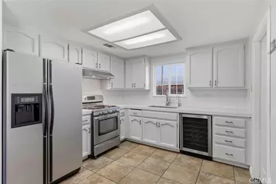 505 Bridle, Bakersfield, CA 93307 - Photo 10