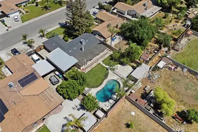 505 Bridle, Bakersfield, CA 93307 - Photo 36