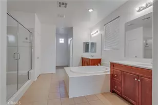 5005 Silvery Jewel, Bakersfield, CA 93313 - Photo 34