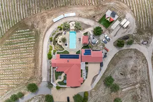 2325 Bella Tierra, Paso Robles, CA 93446 - Photo 58