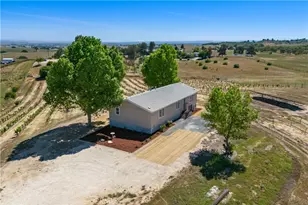 5720 Vista Serrano Way, Paso Robles, CA 93446 - Photo 2