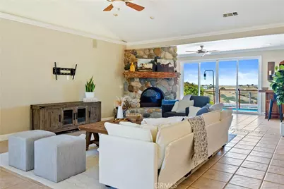 8580 Warren, Paso Robles, CA 93446 - Photo 4