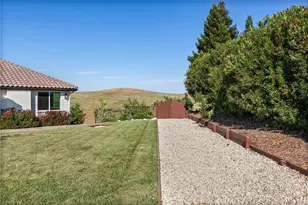 1232 Kapareil, Paso Robles, CA 93446 - Photo 4