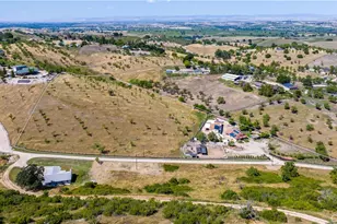 3890 Hillcrest, Templeton, CA 93465 - Photo 2