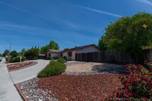 1634 Rambouillet, Paso Robles, CA 93446 - Photo 16