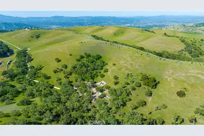 2750 Raptor Ridge Trail, Templeton, CA 93465 - Photo 22
