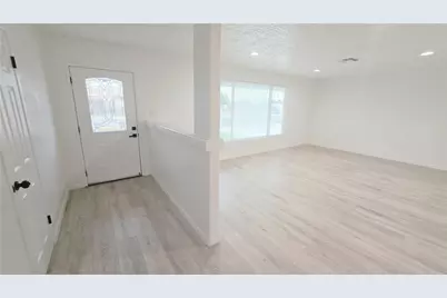 115 9th, Delano, CA 93215 - Photo 26