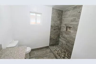 115 9th, Delano, CA 93215 - Photo 46