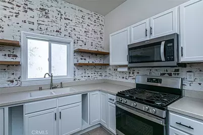203 E Walnut, Lompoc, CA 93436 - Photo 6