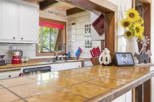 24300 Woodbine Ct, Tehachapi, CA 93561 - Photo 24