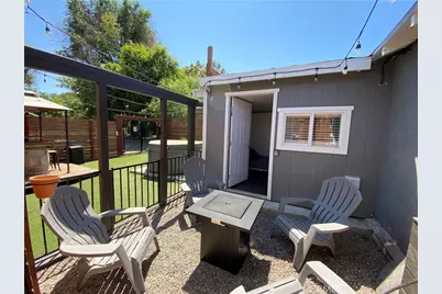 390 Paso Robles, Paso Robles, CA 93446 - Photo 8
