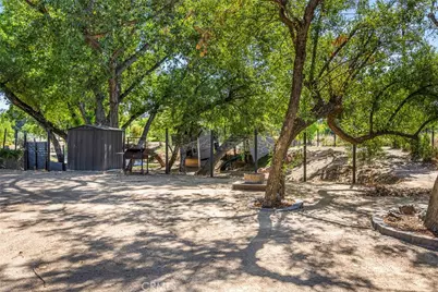390 Paso Robles, Paso Robles, CA 93446 - Photo 4