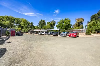 390 Paso Robles, Paso Robles, CA 93446 - Photo 8