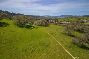 2628 Saddle Back, Paso Robles, CA 93446 - Photo 30