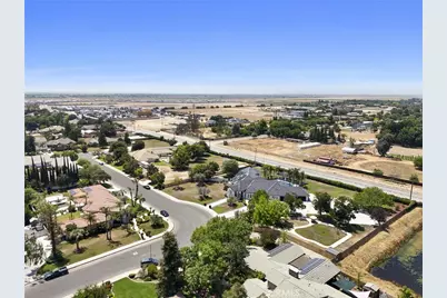 311 Saba, Bakersfield, CA 93314 - Photo 8