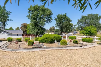 4070 Jardine, Paso Robles, CA 93446 - Photo 32