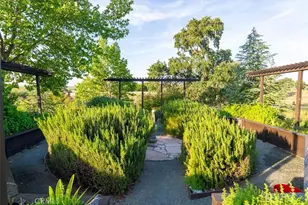 4960 Glenhill Ln, Paso Robles, CA 93446 - Photo 34