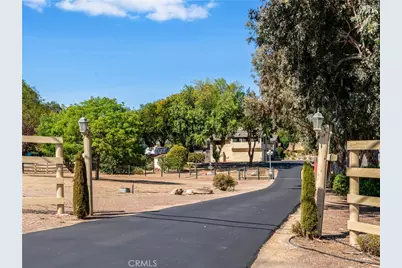 1771 Union, Paso Robles, CA 93446 - Photo 2