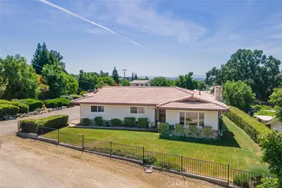 726 N Trigo Ln, Paso Robles, CA 93446 - Photo 2