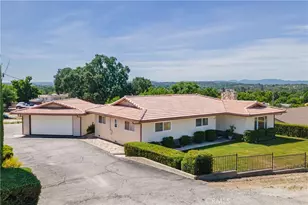 726 N Trigo Ln, Paso Robles, CA 93446 - Photo 1