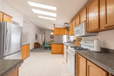 2726 Bridle Trail Lane, Paso Robles, CA 93446 - Photo 8