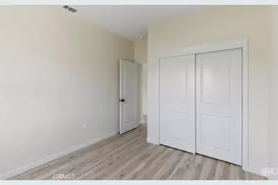 10913 San Fernando Street, Lamont, CA 93241 - Photo 16