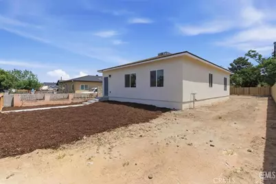 10913 San Fernando Street, Lamont, CA 93241 - Photo 24