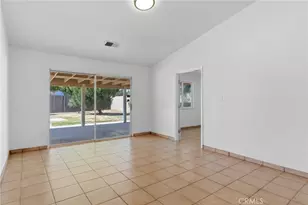 3217 Sierra Meadows, Bakersfield, CA 93313 - Photo 8