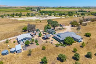 7865 Airport, Paso Robles, CA 93446 - Photo 4