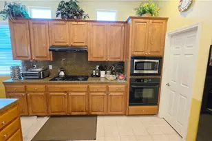 6813 Cobalt, Bakersfield, CA 93313 - Photo 12