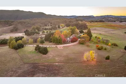 5415 Fairhills, Paso Robles, CA 93446 - Photo 2