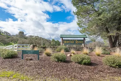 3415 Lakeside Village Drive, Paso Robles, CA 93446 - Photo 66