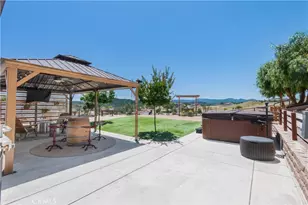 3415 Lakeside Village Dr, Paso Robles, CA 93446 - Photo 4