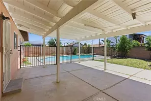 1001 White Ln, Bakersfield, CA 93307 - Photo 34
