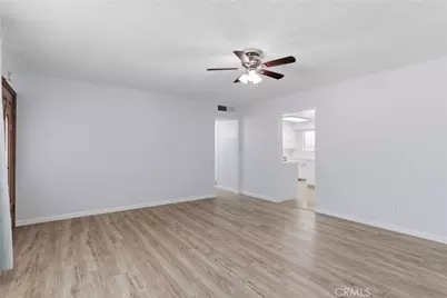 1001 White Lane, Bakersfield, CA 93307 - Photo 8